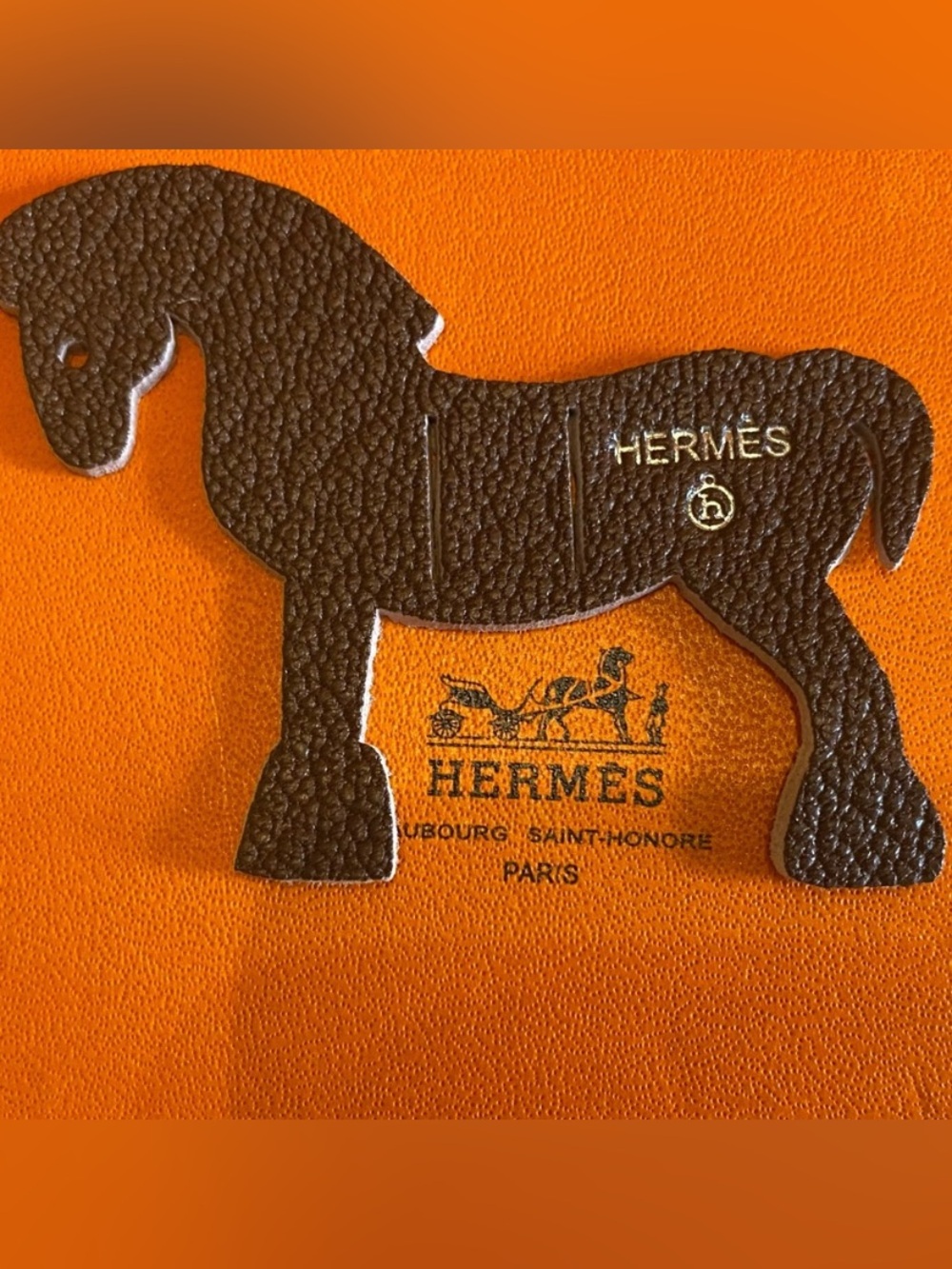 Hermès Paris Authentic Petit H Leather Charm Set. 5 Pieces. - Picture 5 of 16